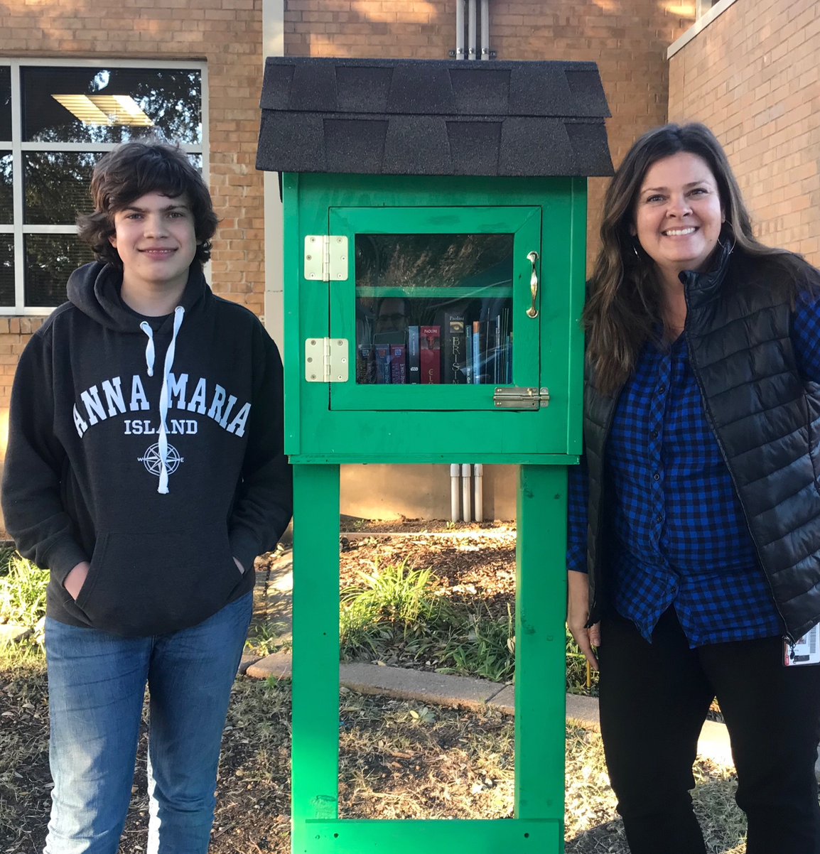 Drew Hamlin Leads Little Library Eagle Project for SCE